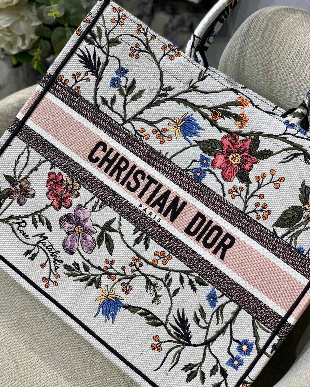 Christian Dior Book Tote 42 cm