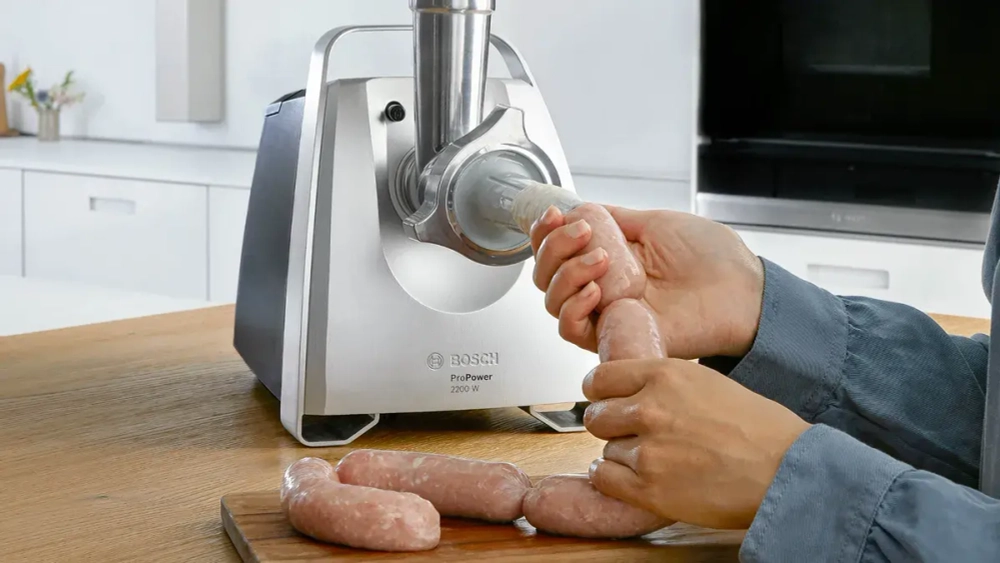 Мясорубка Bosch MFW 68660