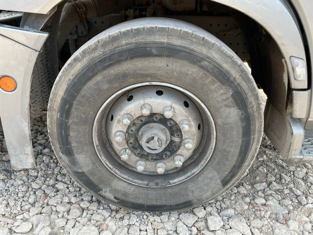 BEIJING BJ* 6x4 Седельный тягач BJ4250D6CP-02 (Дизельный, 12,9 л, 579 л.с., АТ)