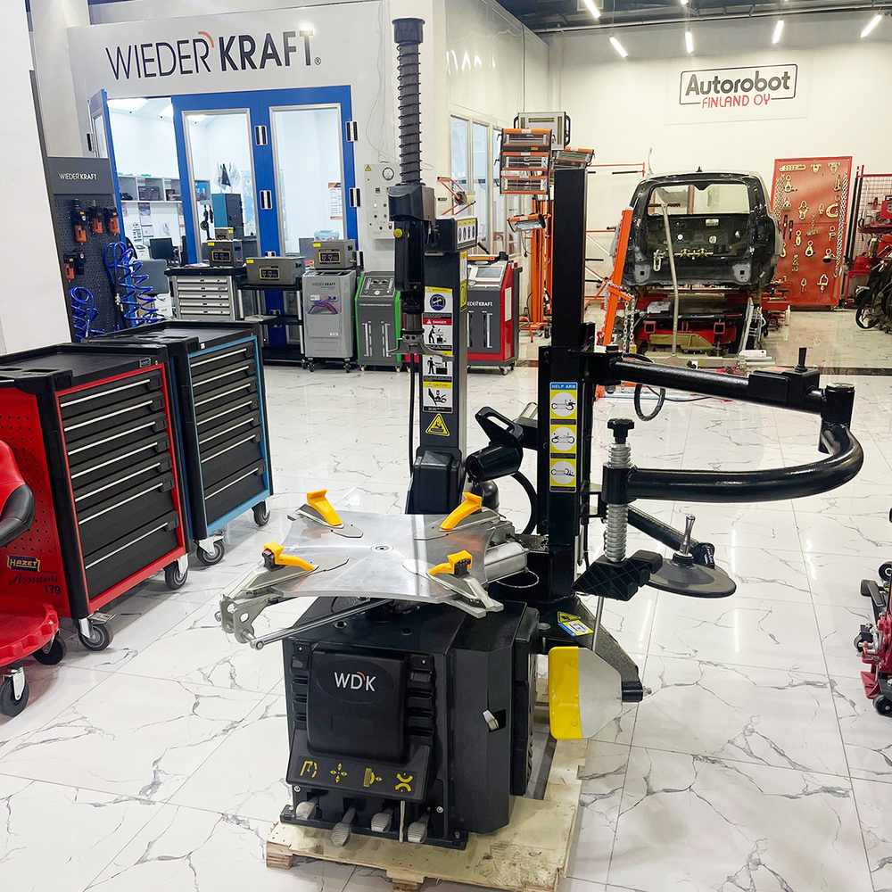 WDK-76RH Вспомогательное устройство (третья рука) для шиномонтажных станков WDK-709222, 709238, 7097