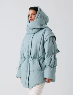 Пуховик "Обнимая зиму"