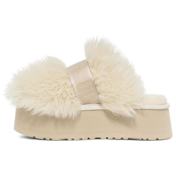 Ugg Slipper 'White'