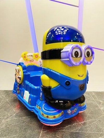 Аттракцион качалка с мультиками «Желтый человечек»