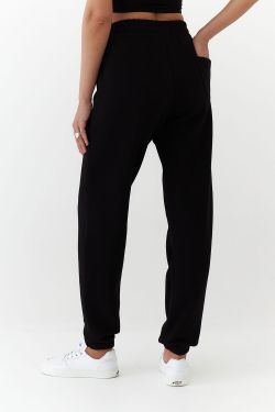 Свободные джоггеры без начеса из премиум футера черного цвета