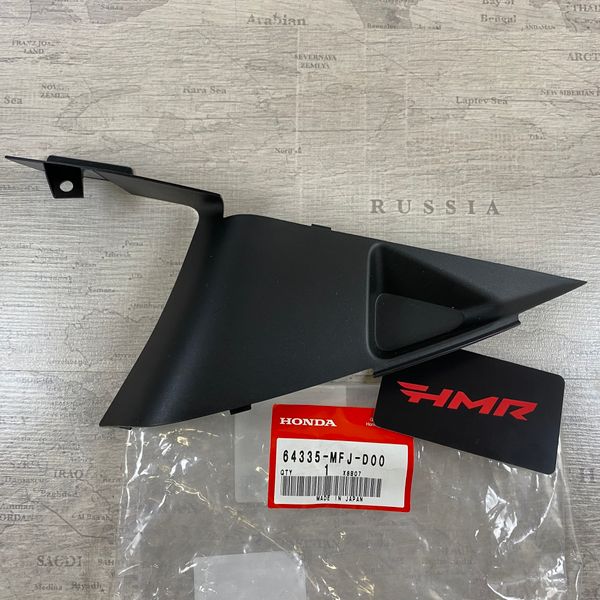 Honda Пластик боковой правый CBR 600 64335-MFJ-D00