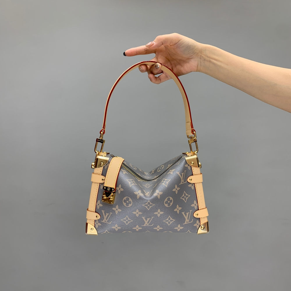 Louis Vuitton Side Trunk MM