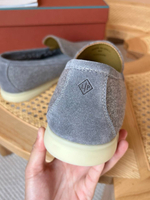 Лоферы Loro Piana Summer Walk с мехом