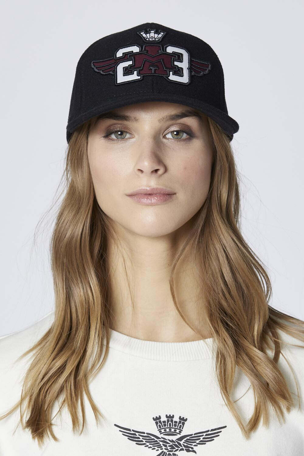 Кепка из полушерсти