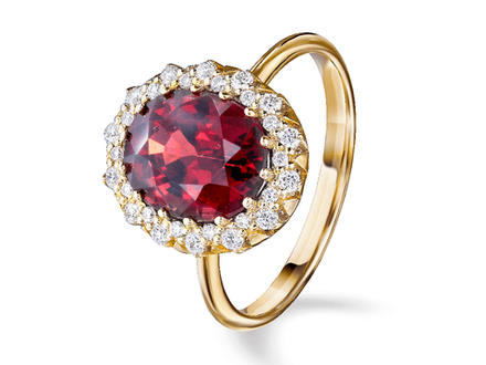 Кольцо из желтого золота с гранатом "Малинка" и бриллиантами
