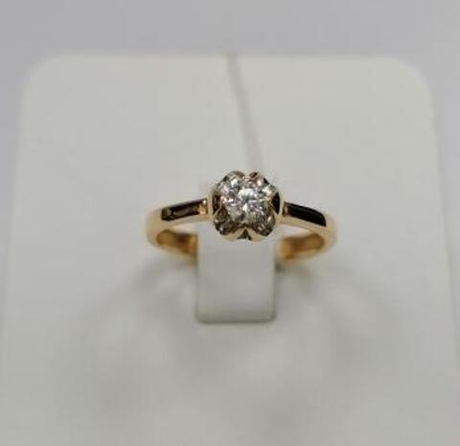 Кольцо из золота с бриллиантами