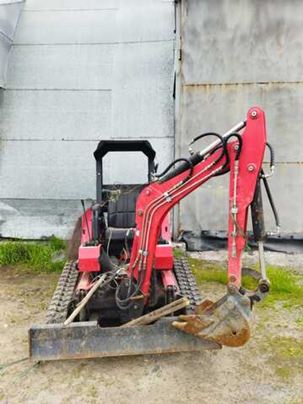 РЭД-Инжиниринг РЭД СЕ 7522 Мини-экскаватор РЭД СЕ 7522 (Бензиновый, 0,4 л, 15 л.с., МТ)