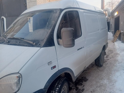 GAZ SOBOL Цельнометаллический 27527 (Бензиновый, 2,7 л, 107 л.с, 4WD)