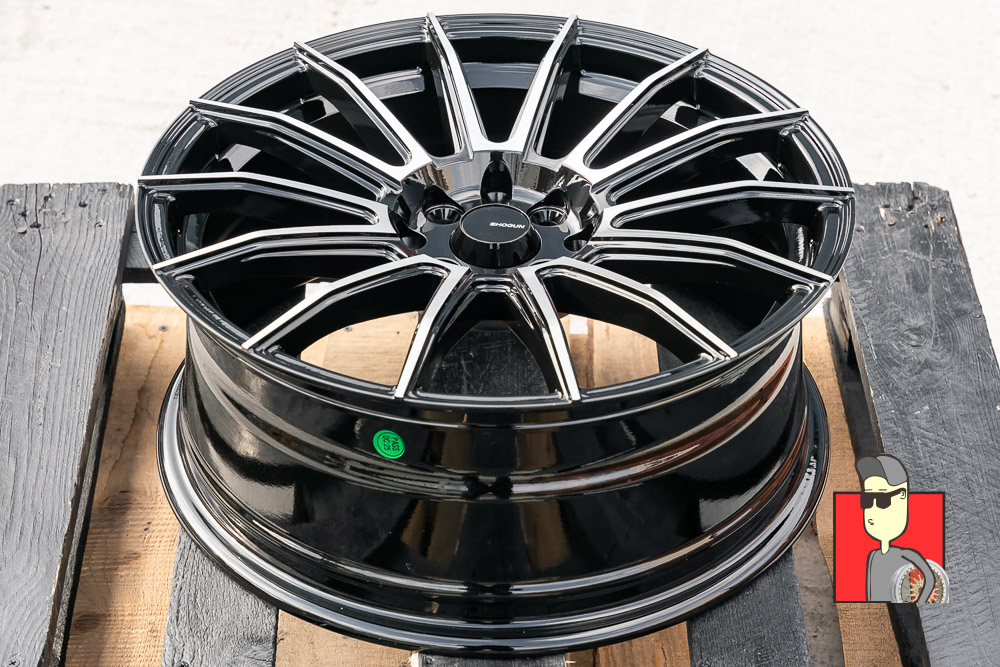 Комплект дисков Shogun S15 17x7 et35 4x100/4x114.3