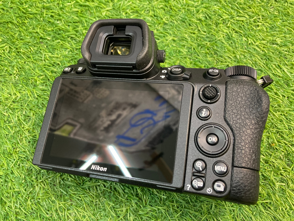 Nikon Z6 II 1.800 кадров