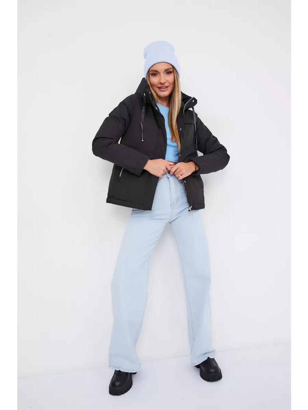 Куртка демисезонная больших размеров с капюшоном