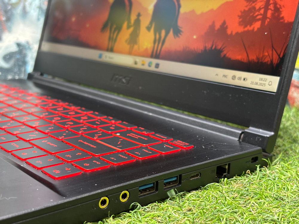 Игровой MSI 15.6' i7-10750H/GTX 1650 4GB/8GB/512GB/ GF63 Thin[10SC-635XRU]/Windows 10