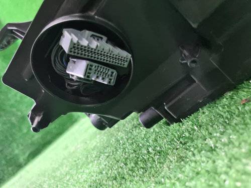 Фара левая Volvo S60 3 (2018-н.в.) LED