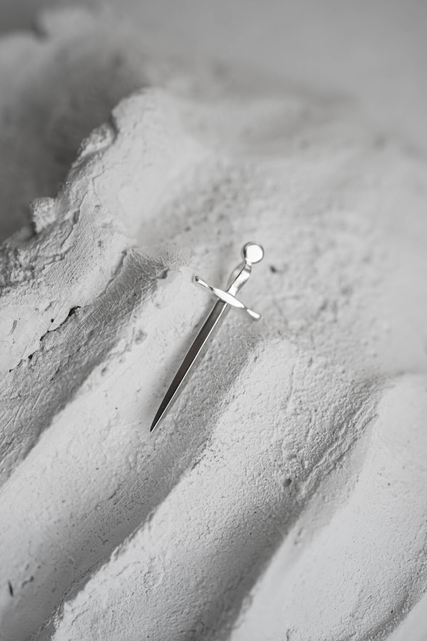 Подвеска Меч