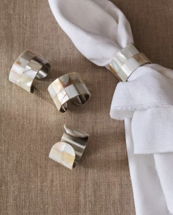ZARA HOME ПЕРЛАМУТРОВЫЕ КОЛЬЦА ДЛЯ САЛФЕТОК (НАБОР ИЗ 4 ШТ.), СВЕТЛО-БЕЖЕВЫЙ