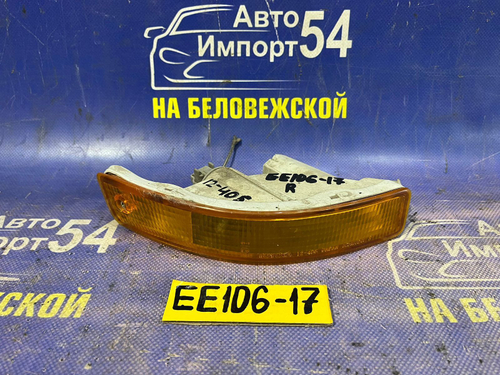Повторитель в бампер правый TOYOTA COROLLA 1992