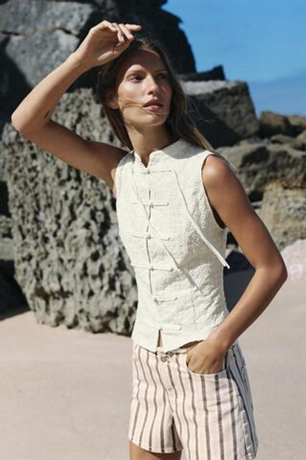 ZARA ДЖИНСОВЫЕ ШОРТЫ Z1975 В ПОЛОСКУ С БАХРОМОЙ, РАЗНОЦВЕТНЫЙ