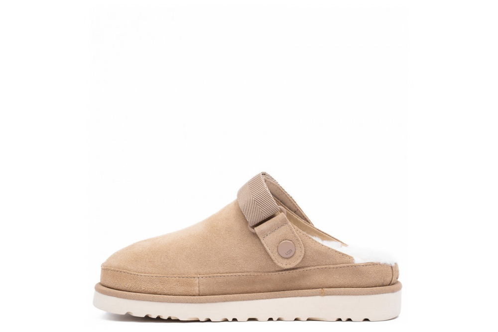 UGG Goldenstar Clog Sand
