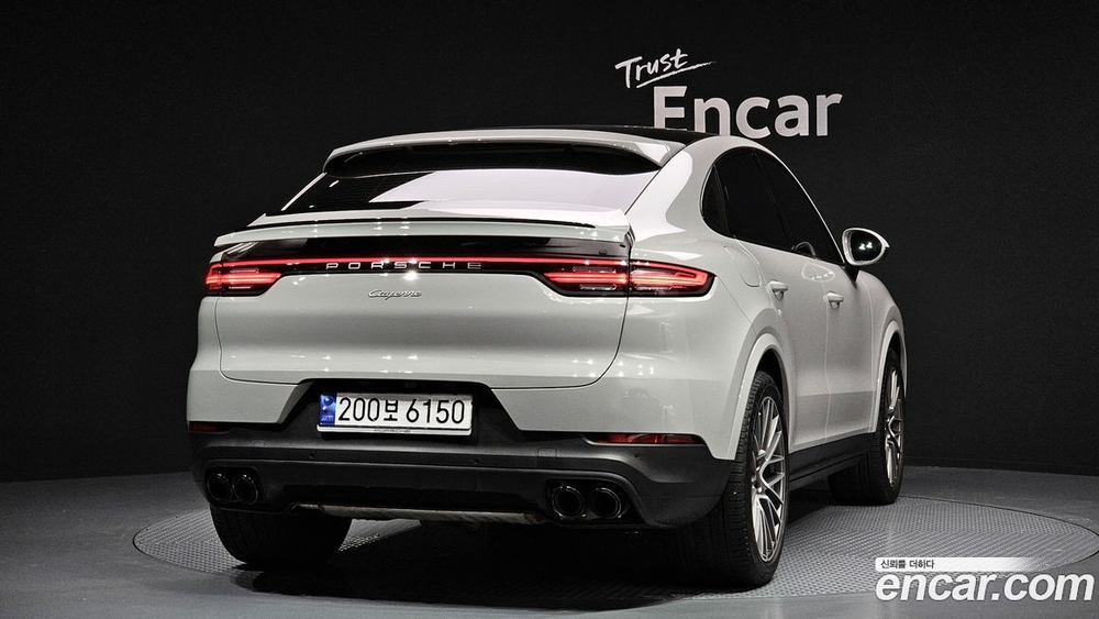 Porsche Cayenne (PO536) 3.0 Platinum Editions (02.2023)