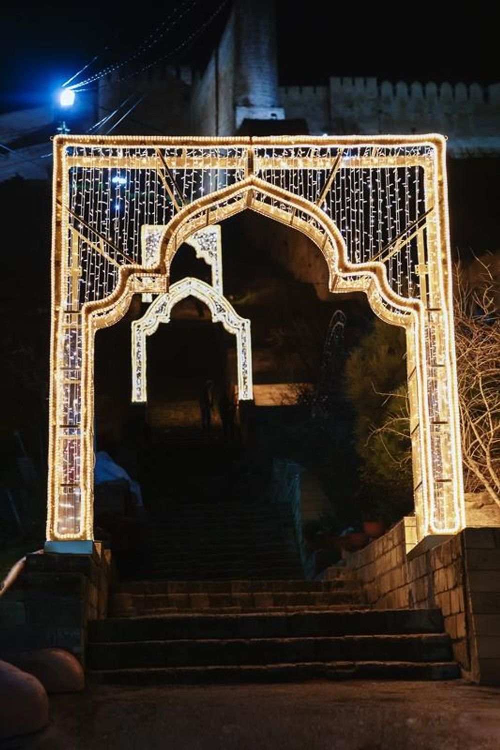 Светодиодная конструкция арка "Магал"