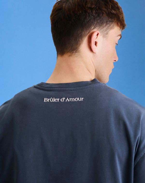 Футболка Signature Poitrine серая - фото 4