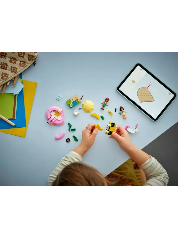 Конструктор Friends 42658 Вечеринка у бассейна с Единорогом