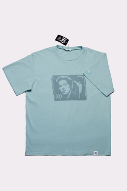 T-shirt with “Dimash on stage” print
