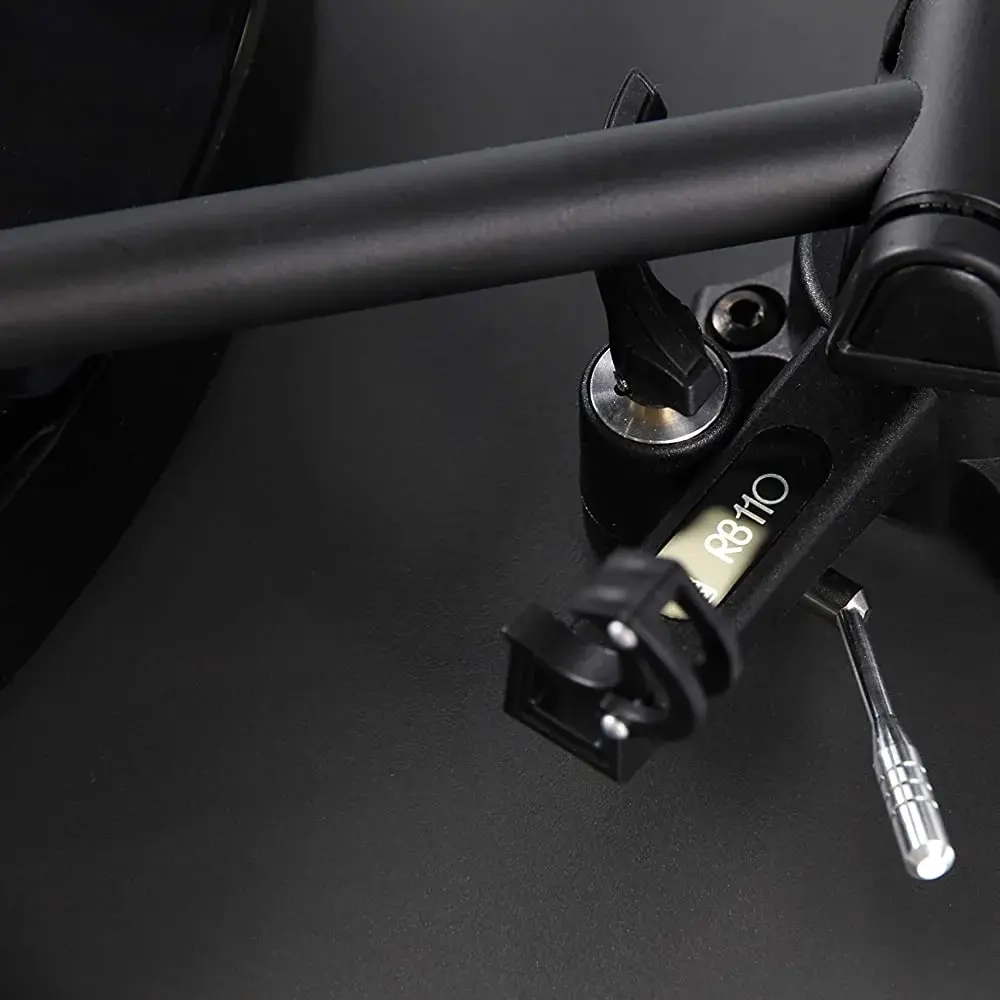 REGA PLANAR 1 Plus MATT BLACK ПРОИГРЫВАТЕЛЬ ВИНИЛОВЫХ ПЛАСТИНОК