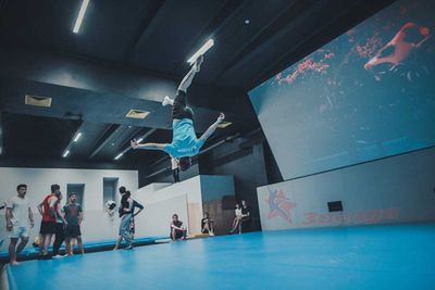 Акробатический надувной ковер (Гимнастический пол) - 20см - размер на заказ