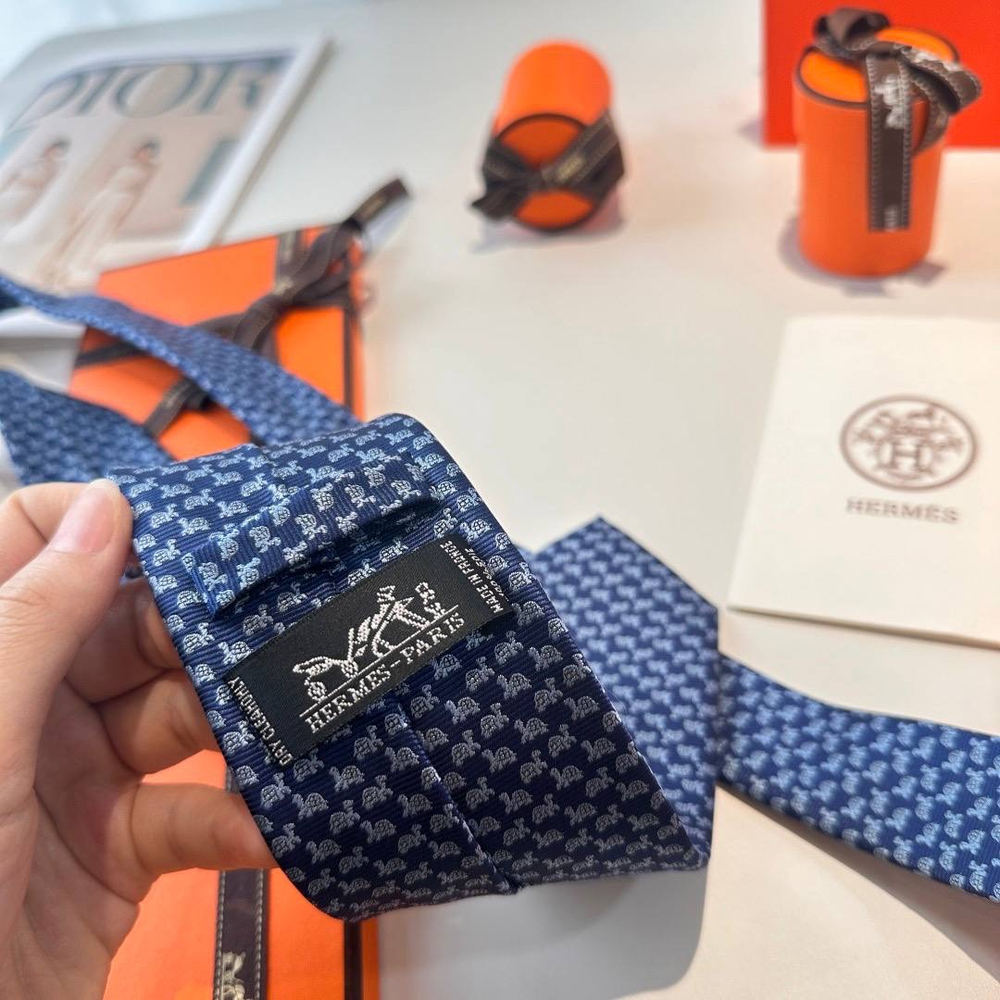 Галстук Hermes