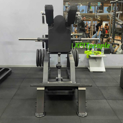 U3065 Приседание