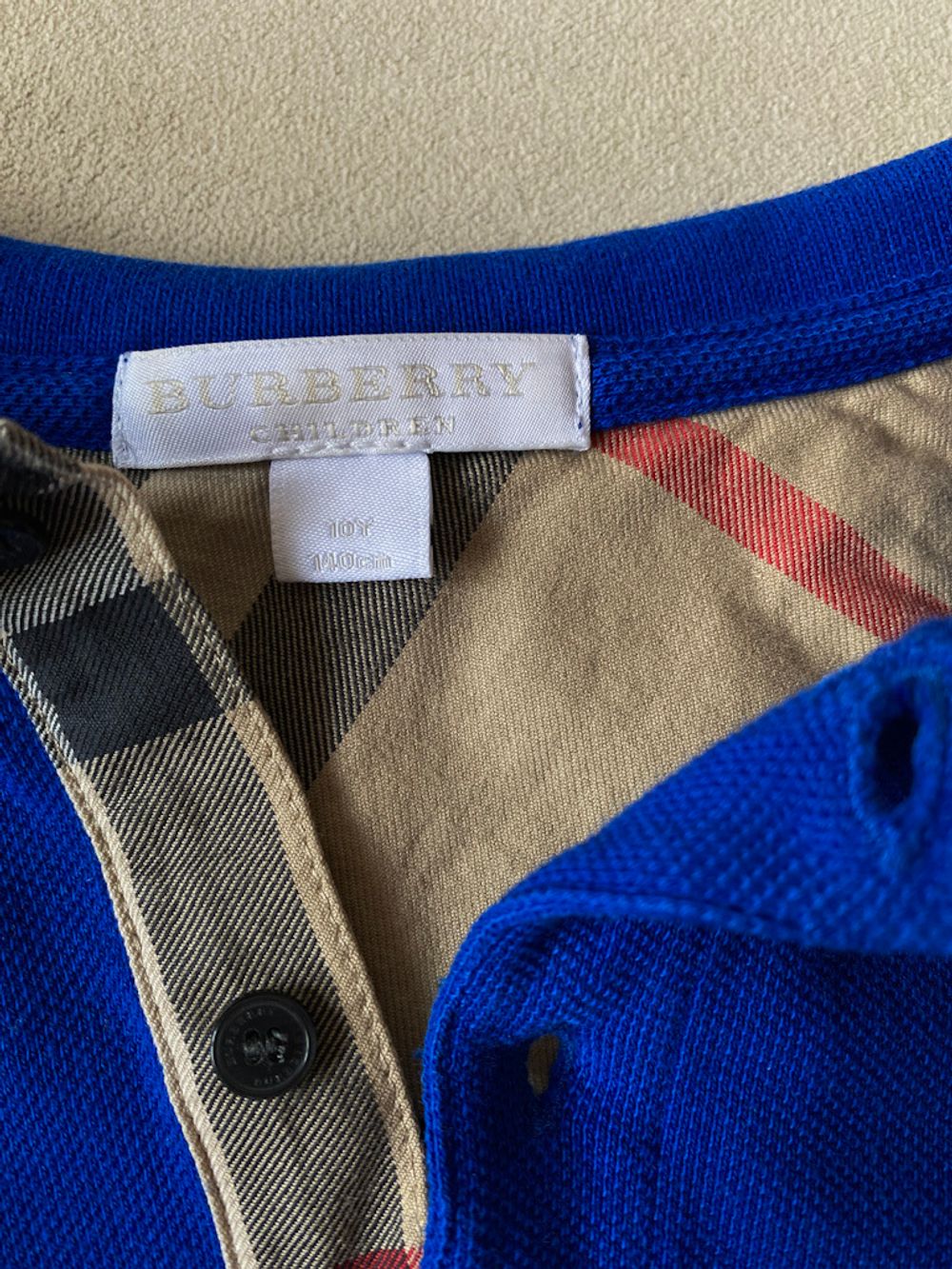 Поло Burberry, 140