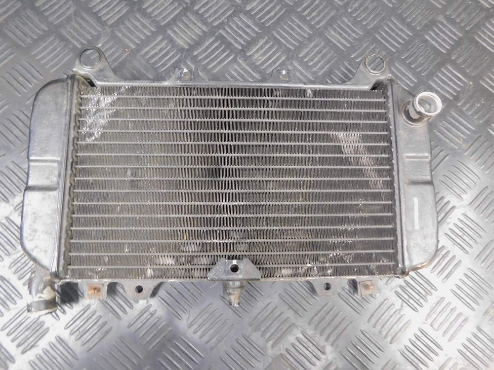 Радиатор Kawasaki ZZR 400 98 053048