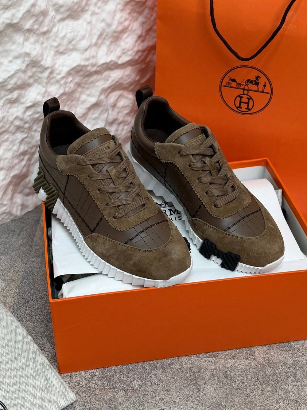 Кроссовки Hermes