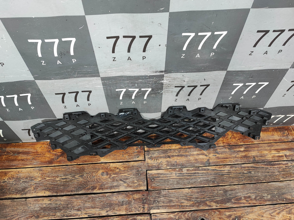 Решетка переднего бампера Exeed LX 23-нв Б/У Оригинал 602002989AA