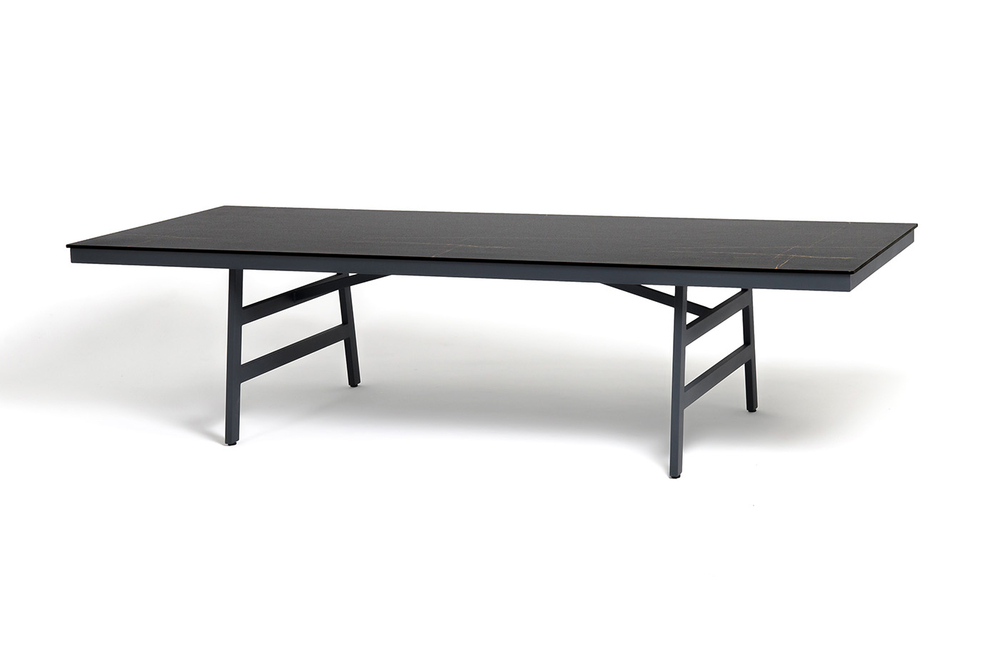 "Рио" стол из HPL 300х120см, цвет столешницы "черный мрамор", угол R3мм