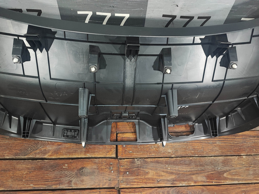 Обшивка крышки багажника JAC J7 20-нв Б/У Оригинал 6302100U7300