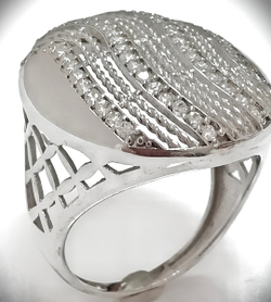 Ювелирное кольцо Эстерелла