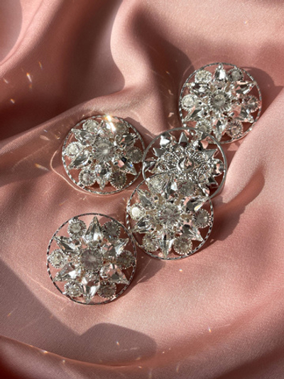 Пуговицы Серебро Стразы5