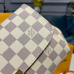 Louis Vuitton Favorite MM