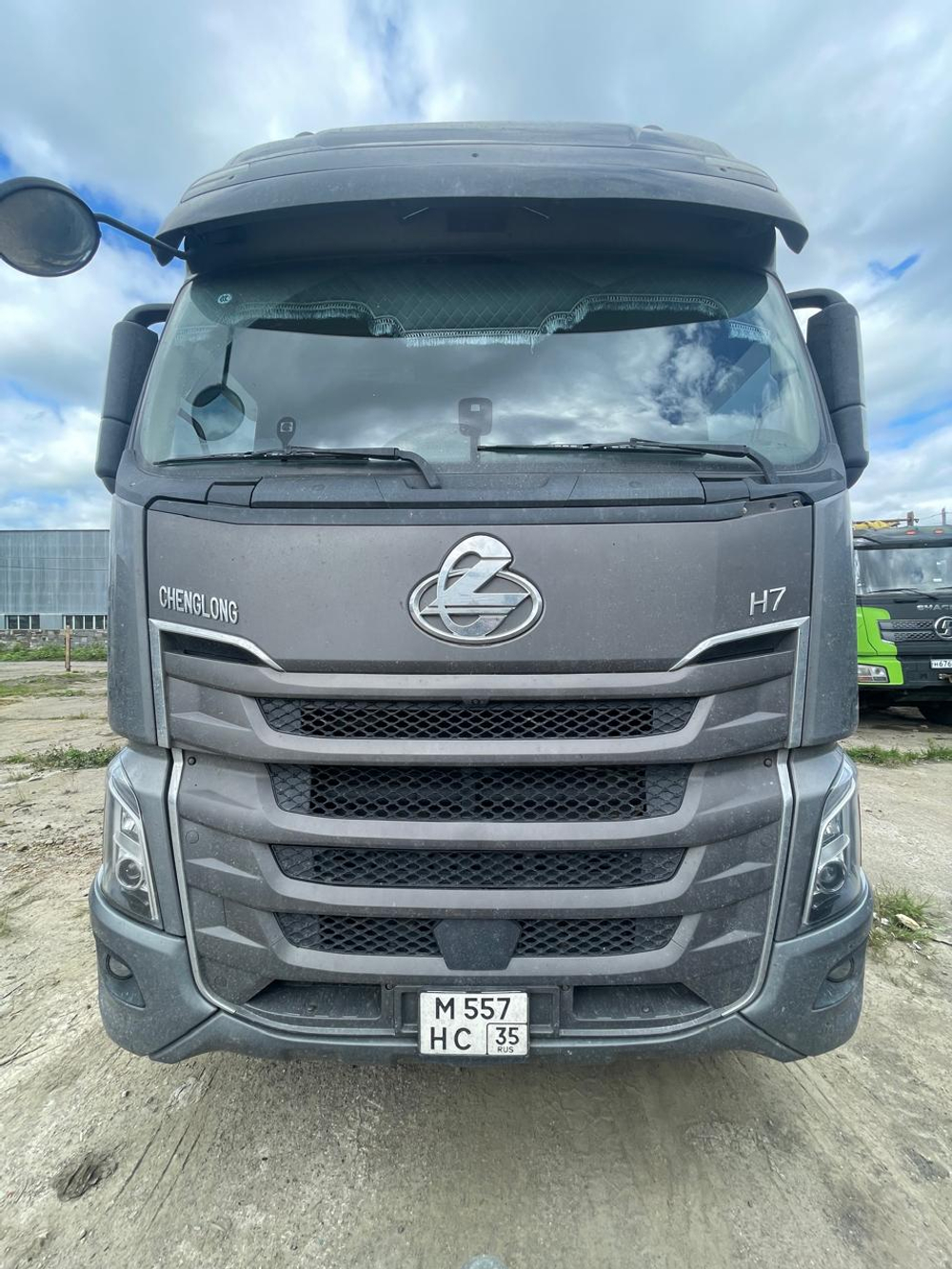 CHENGLONG H7 4x2 Седельный тягач LZ4181H7AB (Дизельный, 12.2 л, 462 л.с. АТ)