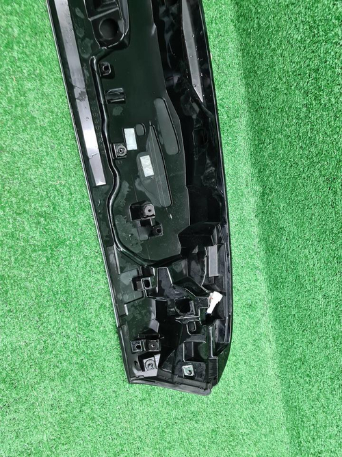 Спойлер крышки багажника Toyota LC Prado 150 09-13