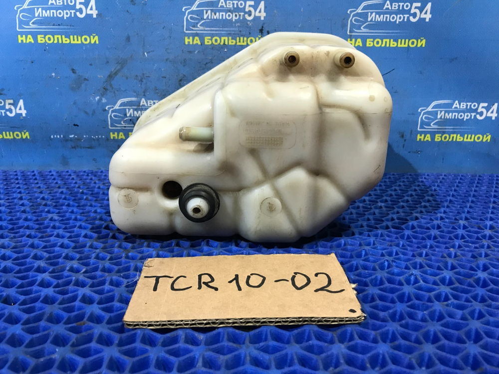 Бачок расширительный TOYOTA ESTIMA 1999