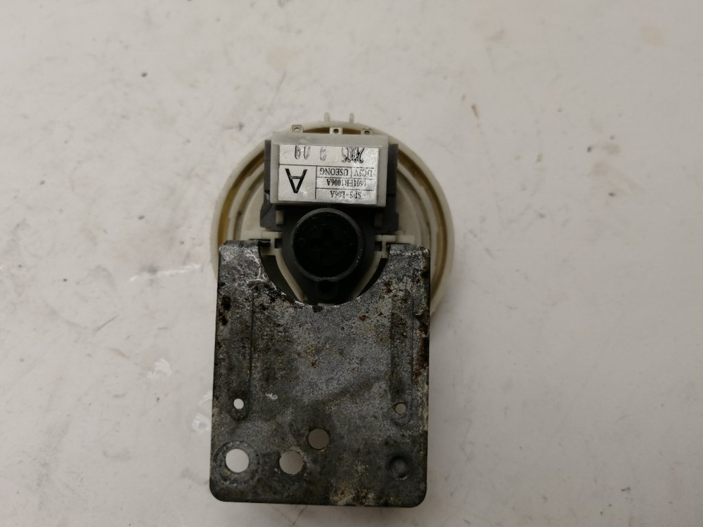 WD-10192N кт124 Датчик уровня воды для стиральной машины LG 6601ER1006A б/у