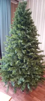 Искусственная ель «Леано» (Литая хвоя) 180 см / 1.8 м