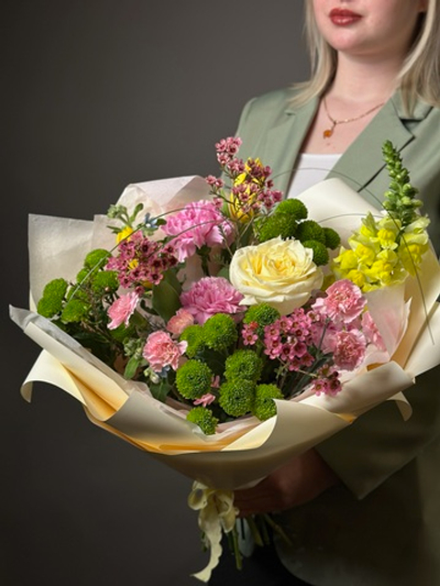 Сборный букет «Цветущая мечта»